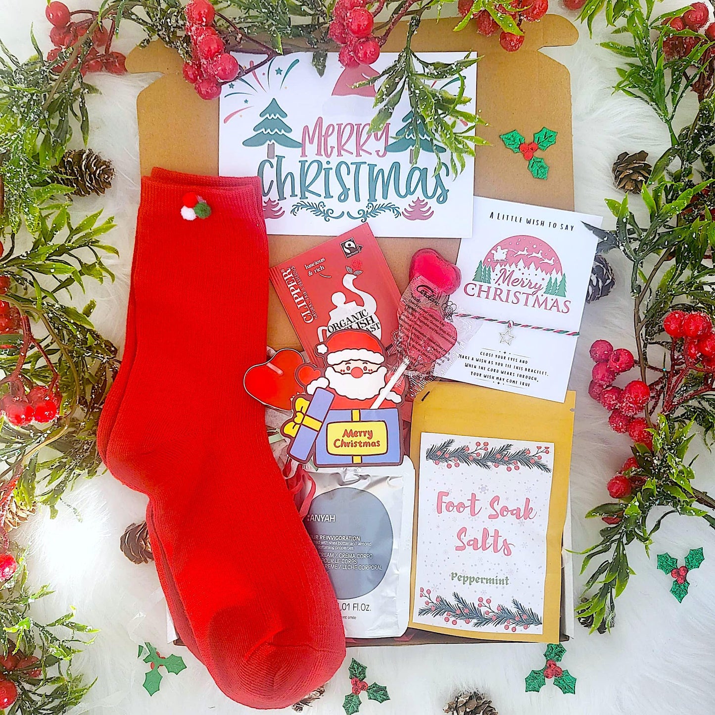 Mini Christmas Hamper, Matching Pom Pom Socks Christmas Spa Gift for Her and Him, Christmas Treats Gift Box, Christmas Hug in a Box,