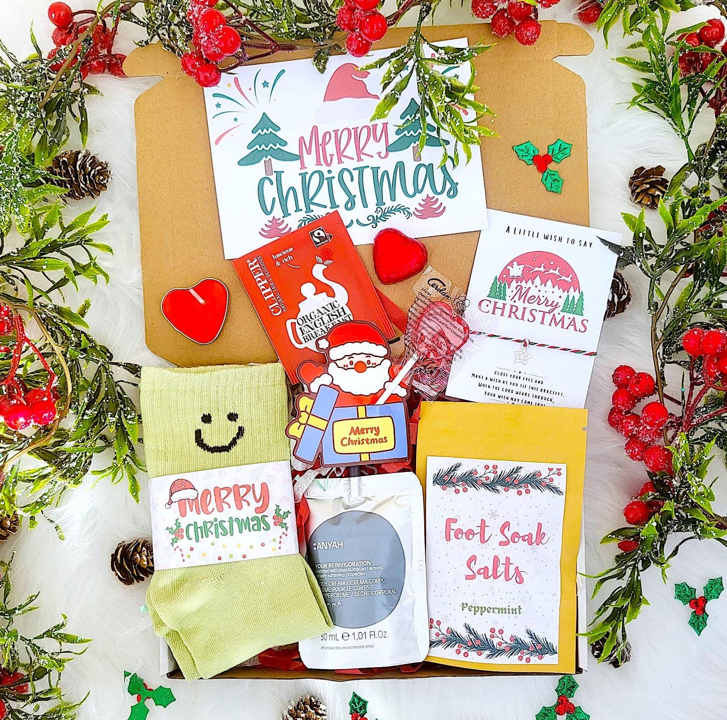 Cosy CHRISTMAS HAMPER Spa Gift Box, Secret Santa Self Care Gift, Christmas Eve Spa Gift, Christmas Hug in a Box, Christmas Socks Gift Box