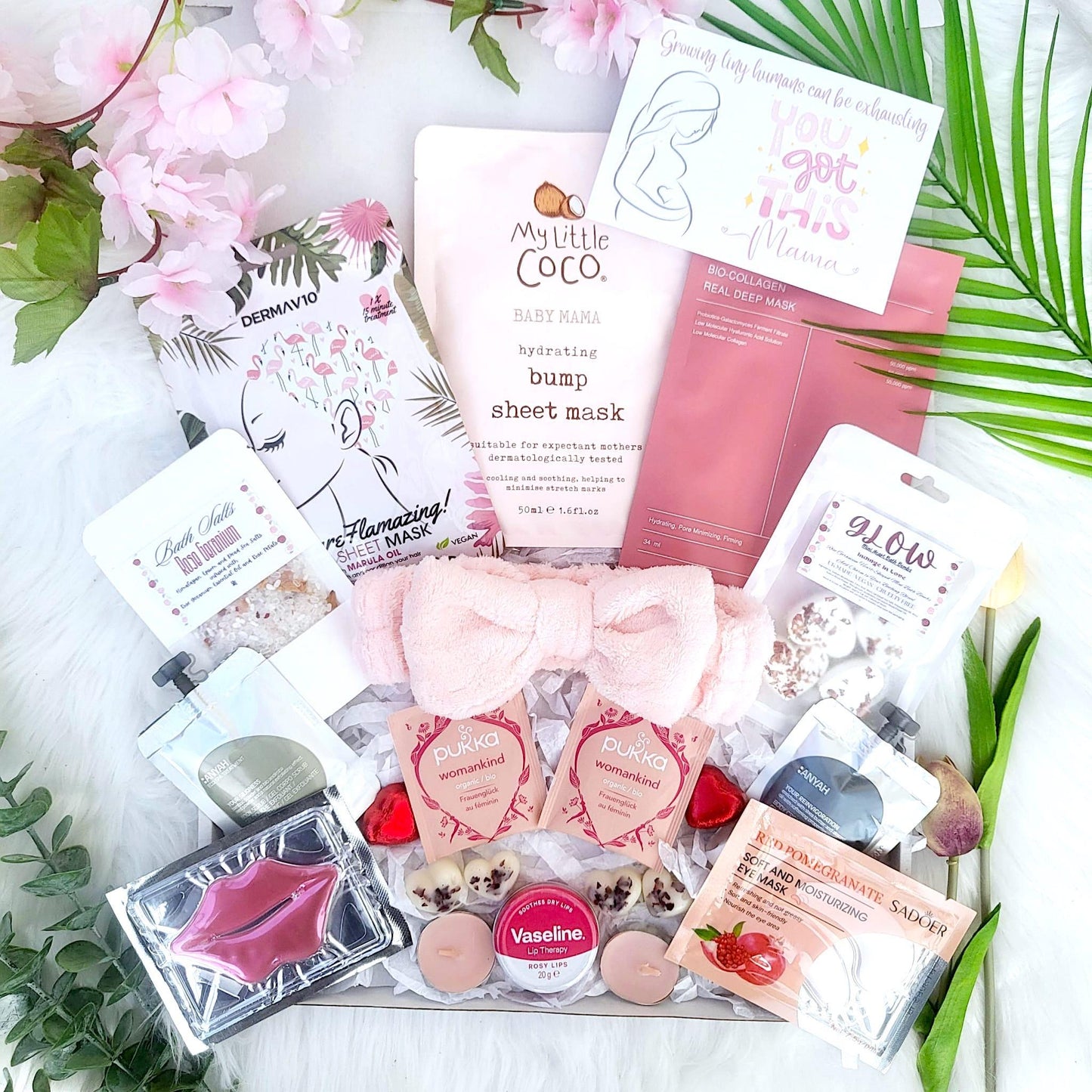 Pregnancy Spa Gift Box: Pamper Hamper for Mum-to-Be with Belly Mask