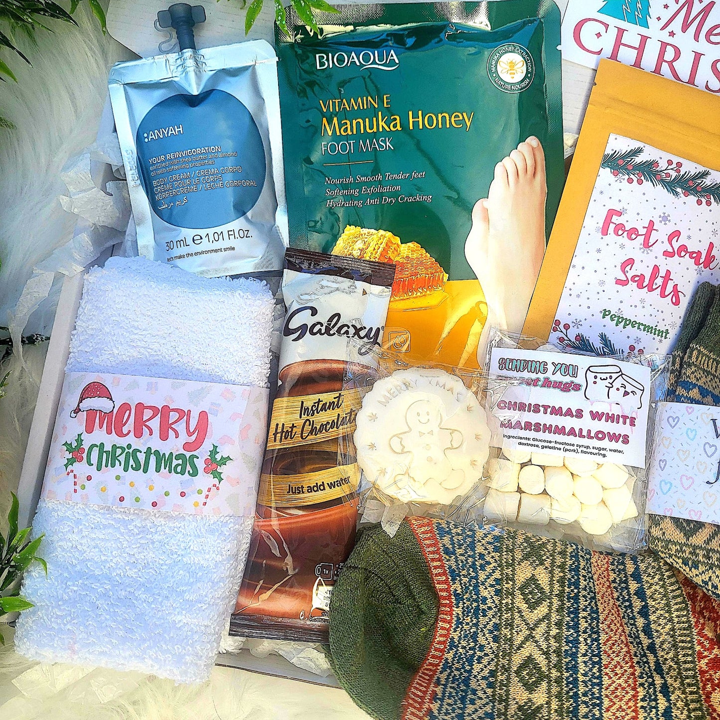 Christmas Festive Hamper | Christmas Socks Spa Gift Box