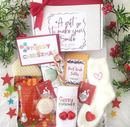 COSY CHRISTMAS Pamper Hamper | Festive Self Care Gift Box | Xmas Spa Set