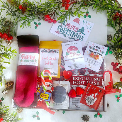 CHRISTMAS HAMPER, Christmas Spa Gift Box for Her, Cosy Christmas Hug  in a Box, Christmas Socks Spa Gift Box, Secret Santa Gift for Her