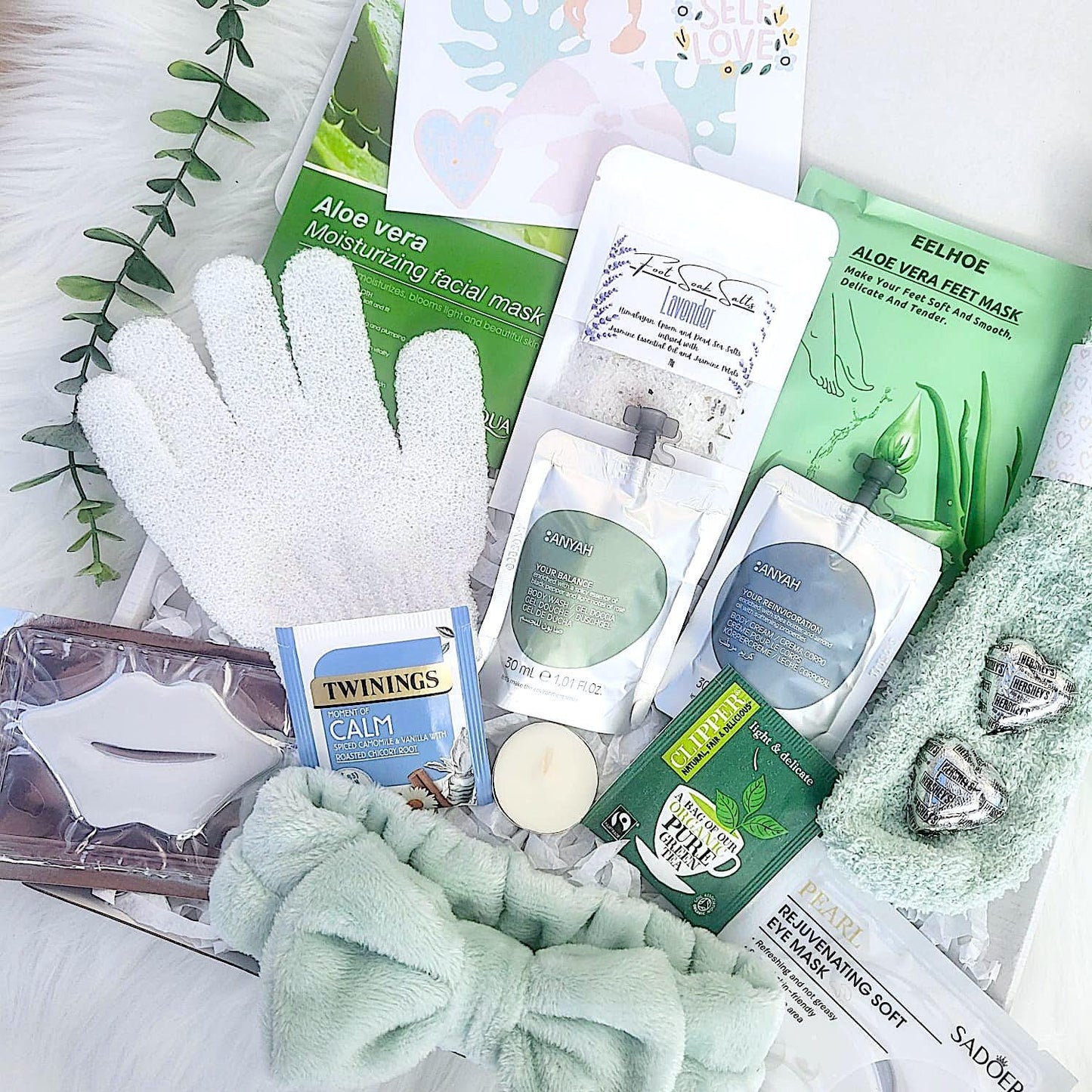 Cozy Spa Gift Box | Relaxation Pamper Hamper with Socks & Lavender
