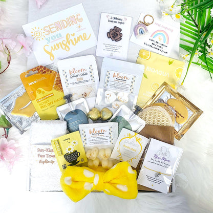 New Mum Spa Gift Box: Postpartum Care Package, New Mummy Hug in a Box